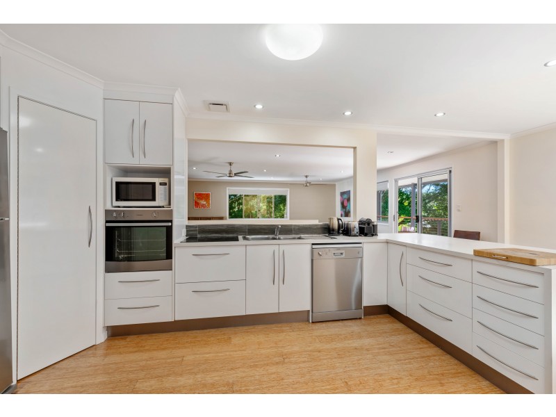 52 McKenzie Road, Woombye QLD 4559