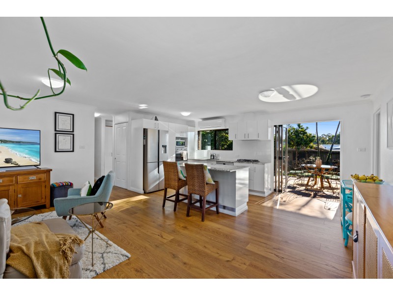 13 Juno Drive, Aroona QLD 4551