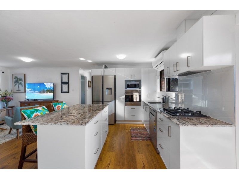 13 Juno Drive, Aroona QLD 4551