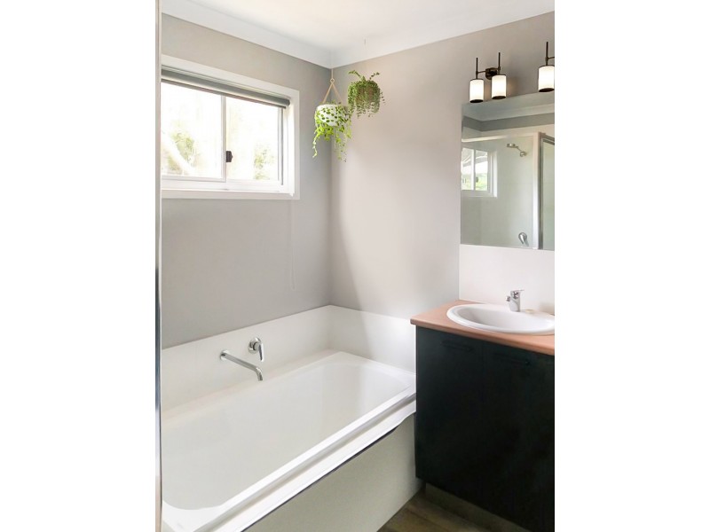 11 Todman Street, Russell Island QLD 4184