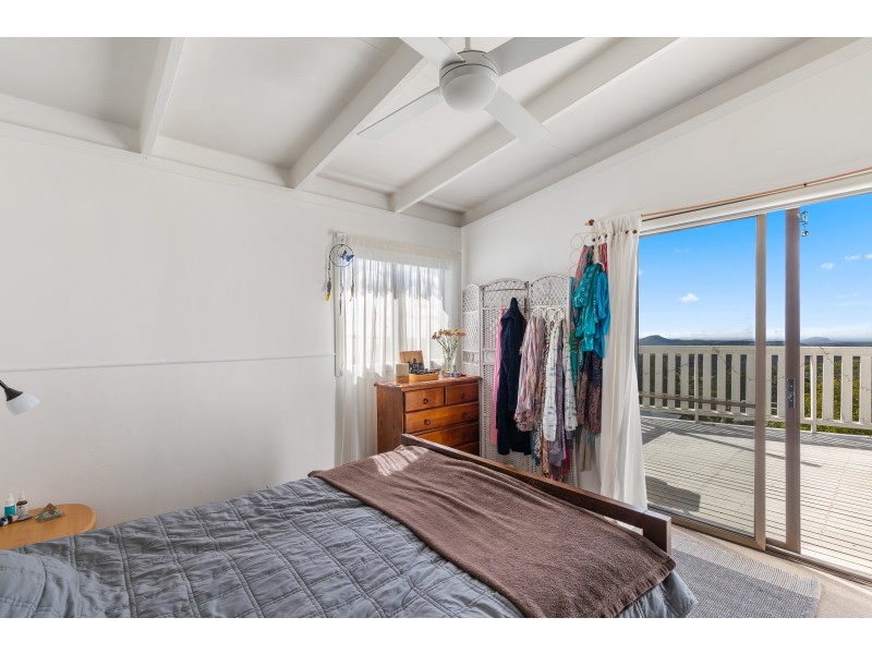 27 Flaxton Drive, Mapleton QLD 4560