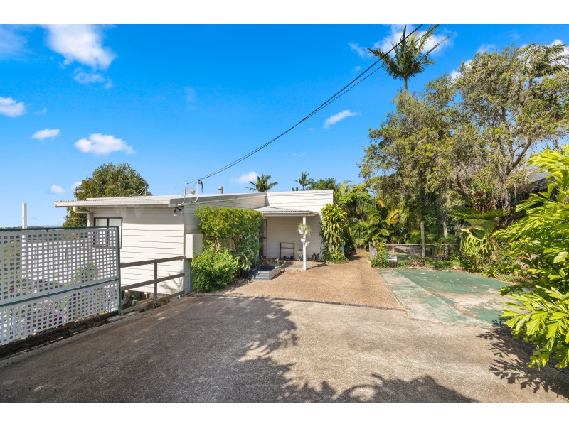 27 Flaxton Drive, Mapleton QLD 4560