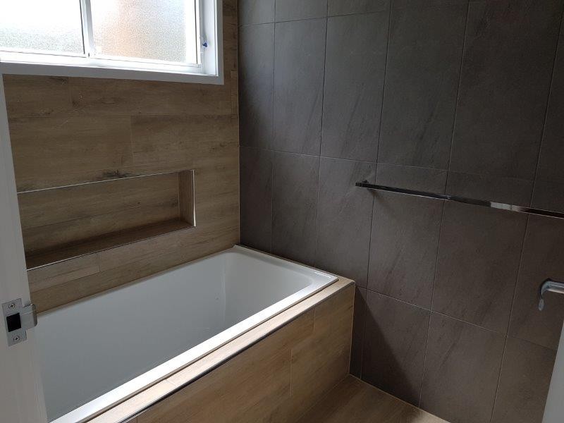 6 Simons Road, Towen Mountain QLD 4560