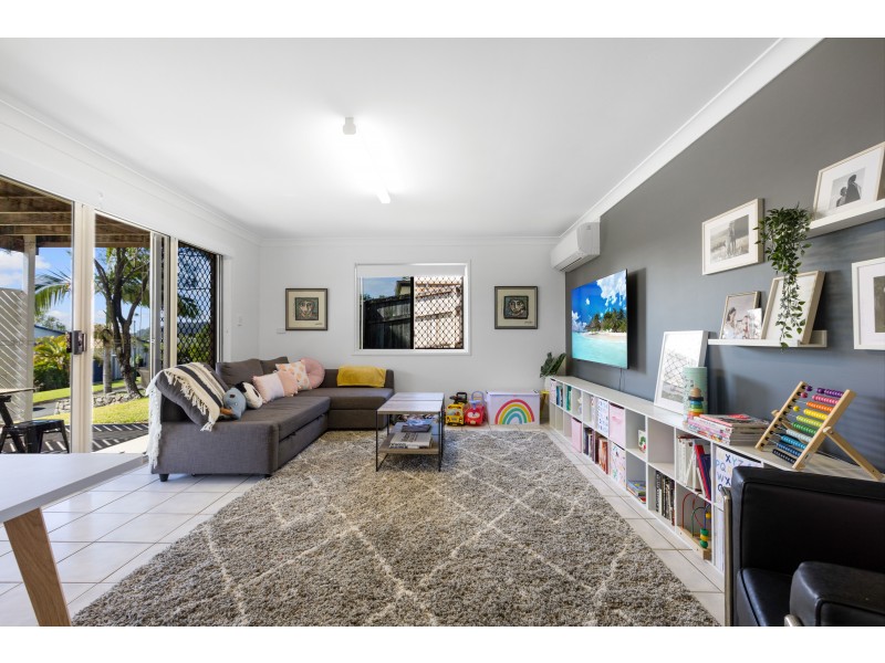 6 Dalzell Court, Burnside QLD 4560