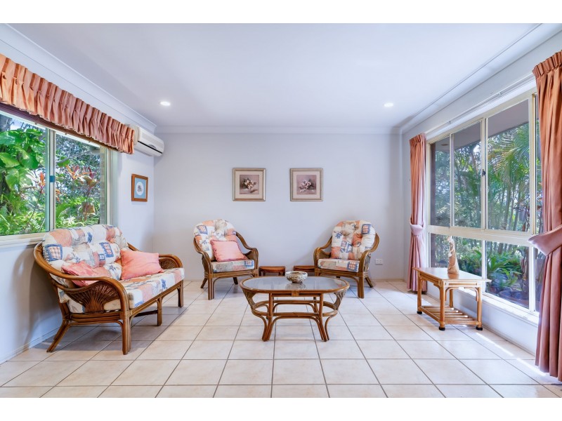 1 Strathford Avenue, Nambour QLD 4560