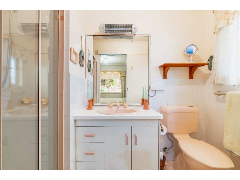 1 Strathford Avenue, Nambour QLD 4560