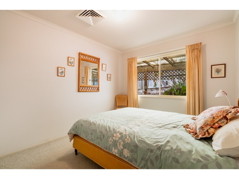 1 Strathford Avenue, Nambour QLD 4560