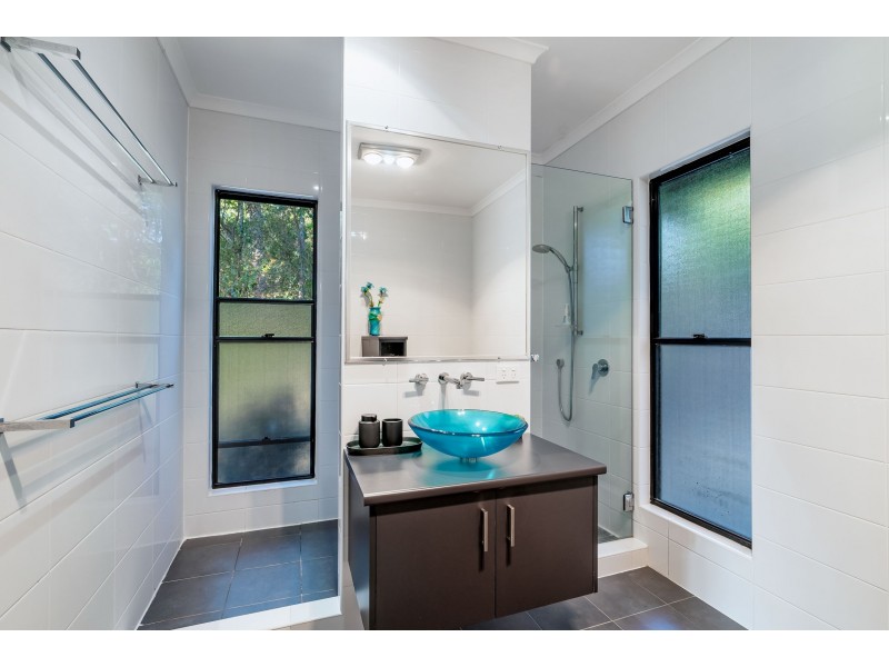 102 Diamond Valley Road, Mooloolah Valley QLD 4553