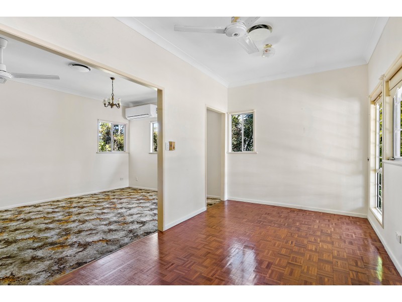 30 Hill Street, Woombye QLD 4559