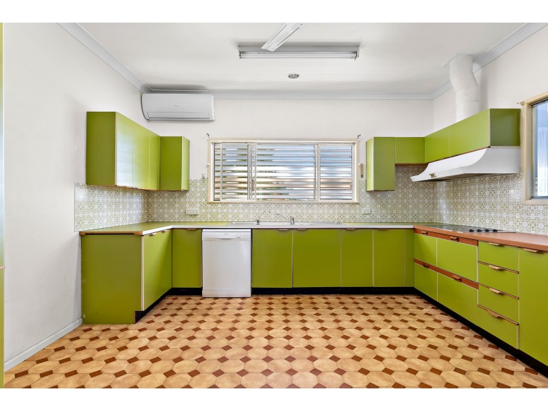 30 Hill Street, Woombye QLD 4559