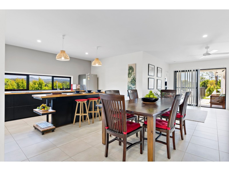 30 Horizon Way, Woombye QLD 4559