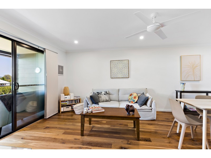 2/33 Blackall Street, Woombye QLD 4559