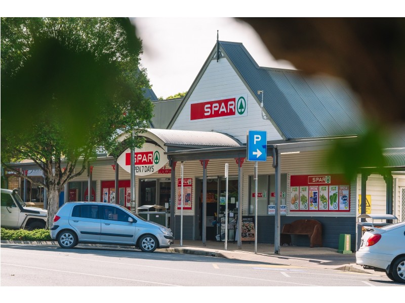 2/33 Blackall Street, Woombye QLD 4559