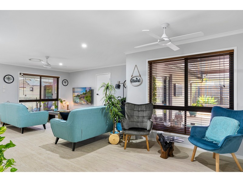 5 Jacaranda Drive, Mooloolaba QLD 4557