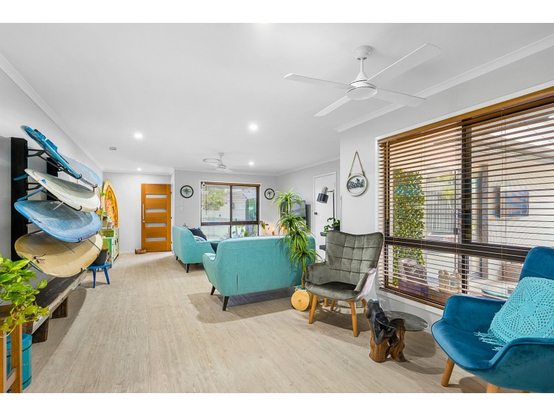 5 Jacaranda Drive, Mooloolaba QLD 4557