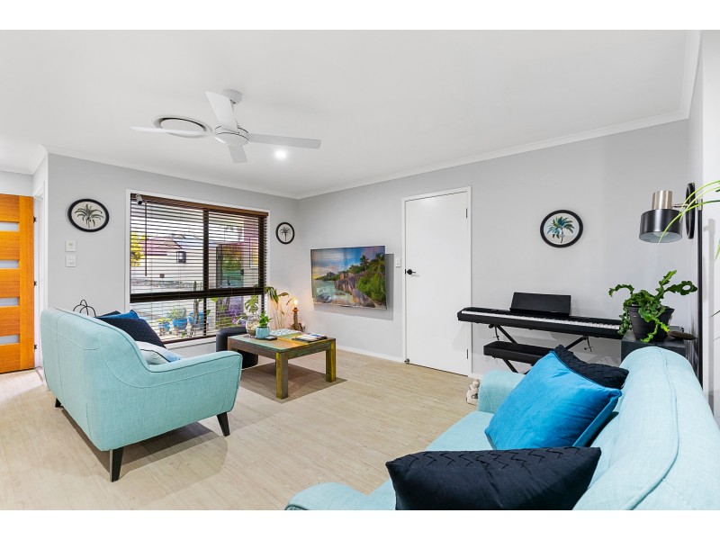 5 Jacaranda Drive, Mooloolaba QLD 4557