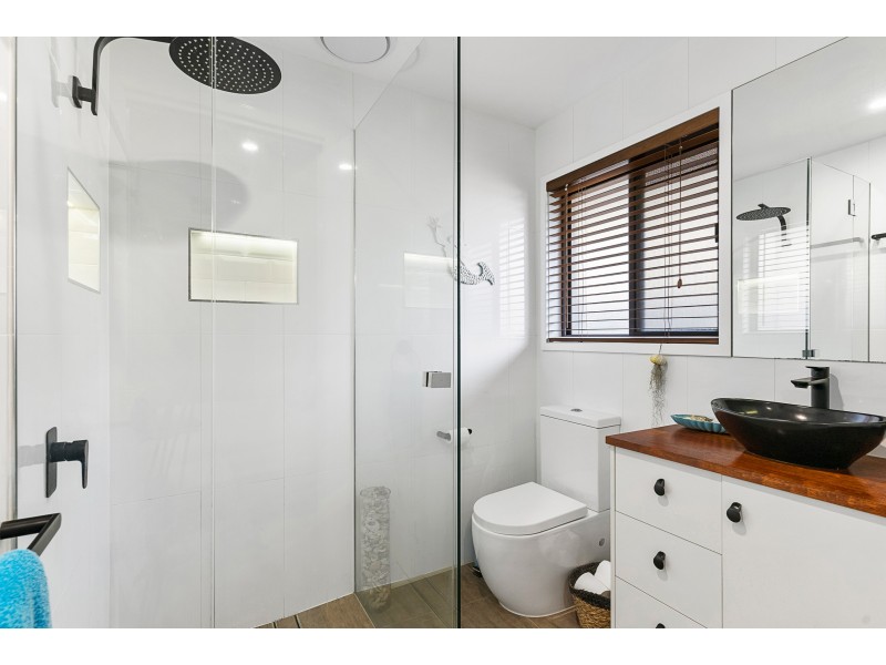 5 Jacaranda Drive, Mooloolaba QLD 4557