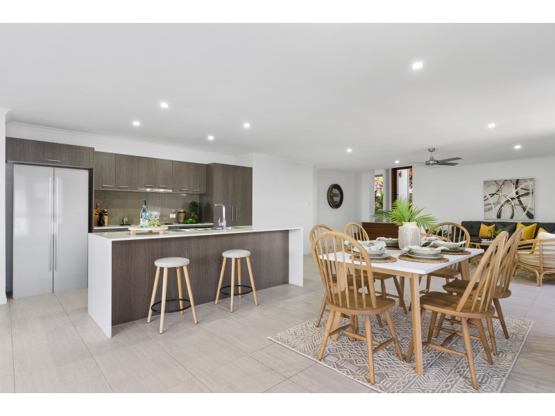 8 Donna Place, Buderim QLD 4556