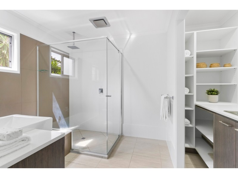 8 Donna Place, Buderim QLD 4556
