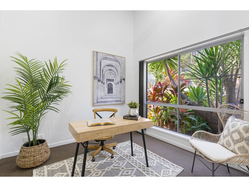 8 Donna Place, Buderim QLD 4556