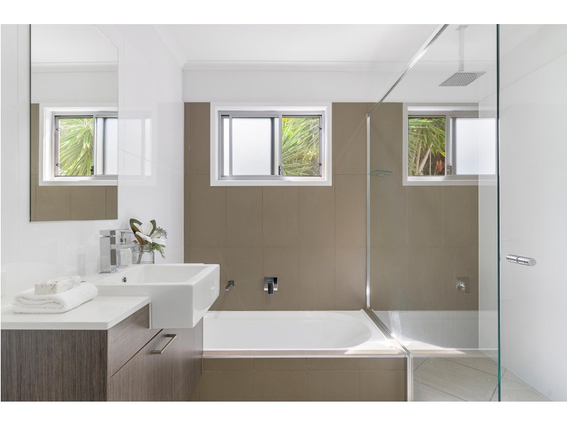 8 Donna Place, Buderim QLD 4556