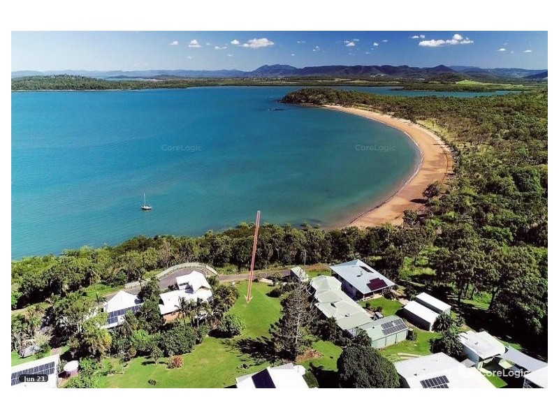 16 Ferries Terrace, Sarina Beach QLD 4737