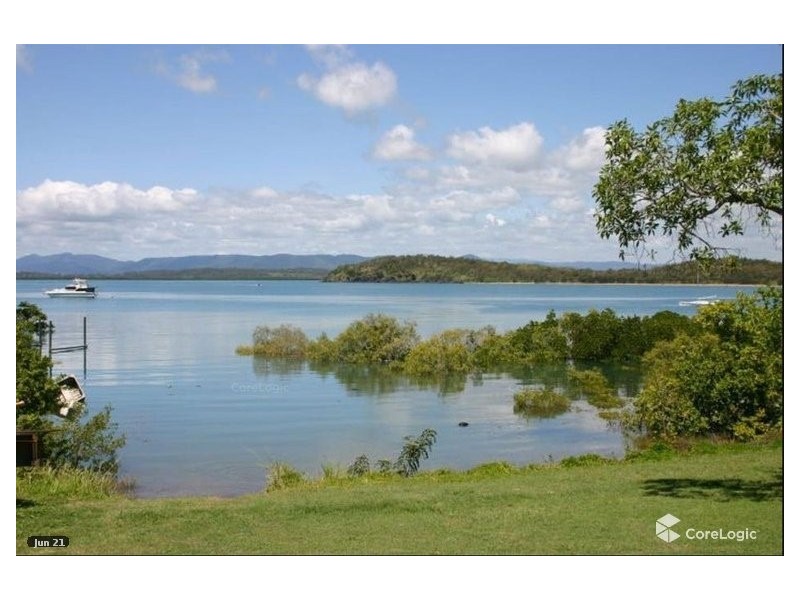 16 Ferries Terrace, Sarina Beach QLD 4737