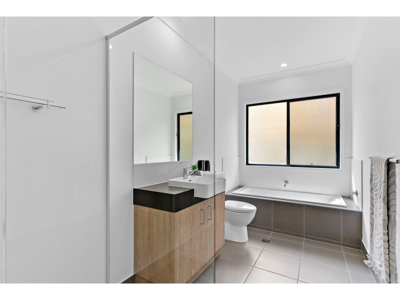 57 Pummelo Circuit, Palmwoods QLD 4555