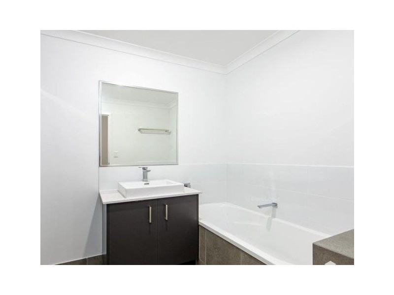Unit 2/27 Corey Court, Palmwoods QLD 4555