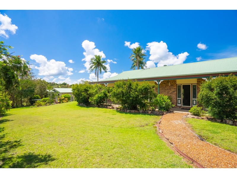 5 Bullock Court, Kureelpa QLD 4560
