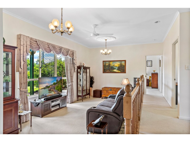 5 Bullock Court, Kureelpa QLD 4560