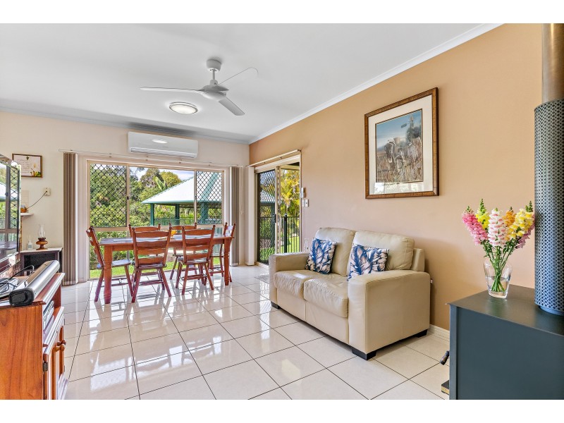 5 Bullock Court, Kureelpa QLD 4560