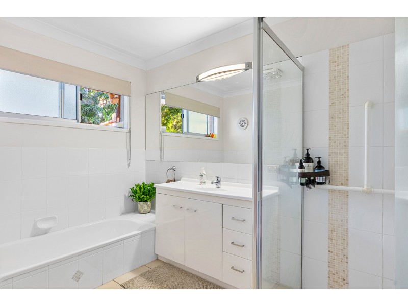 163 Panorama Drive, Rosemount QLD 4560