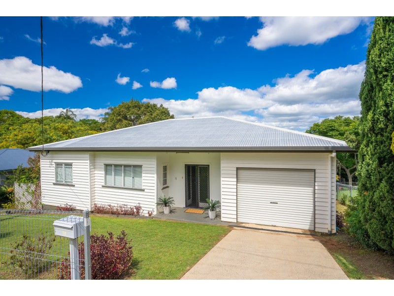 16 Ann Street, Woombye QLD 4559