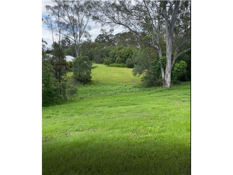 Southside QLD 4570