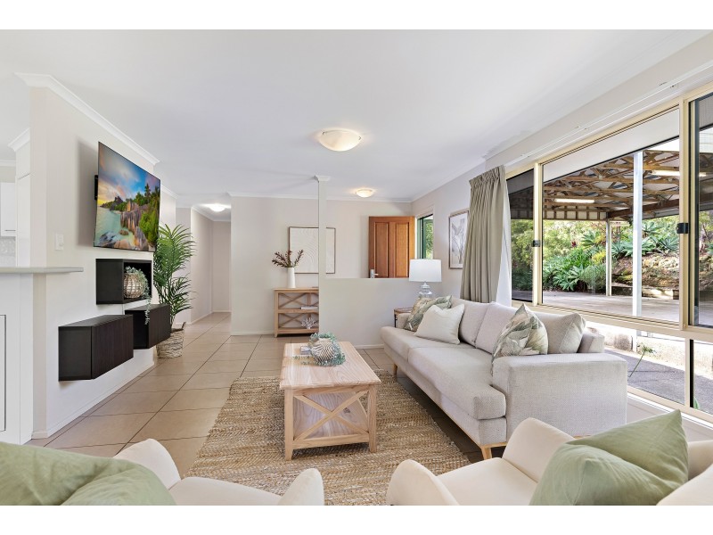 10 Skorpil Lane, Montville QLD 4560