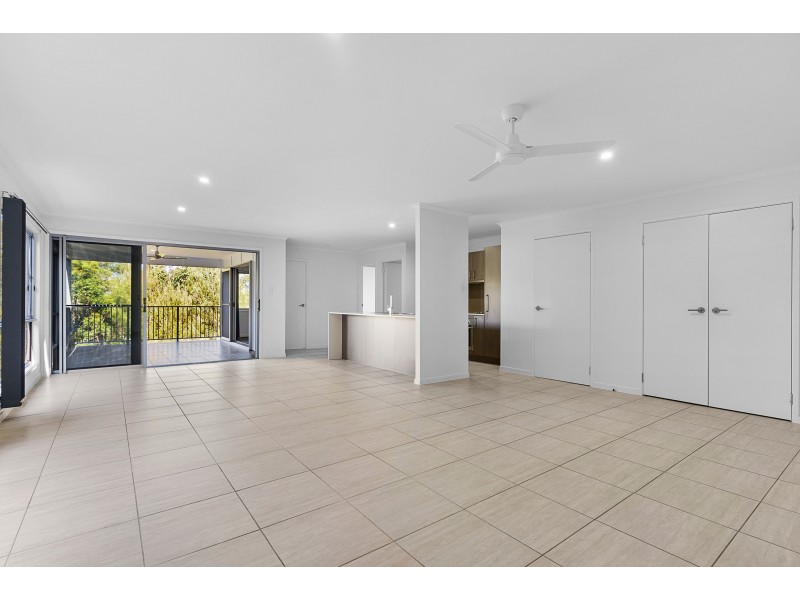8b Donna Place, Buderim QLD 4556