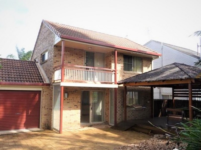 2/40 Toorumbee Drive, Mooloolaba QLD 4557