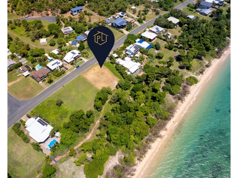 100 Gloucester Avenue, Hideaway Bay QLD 4800