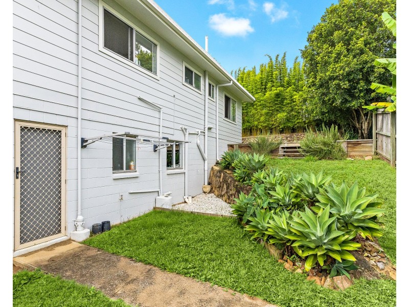 21 Pease Blossom Street, Coes Creek QLD 4560