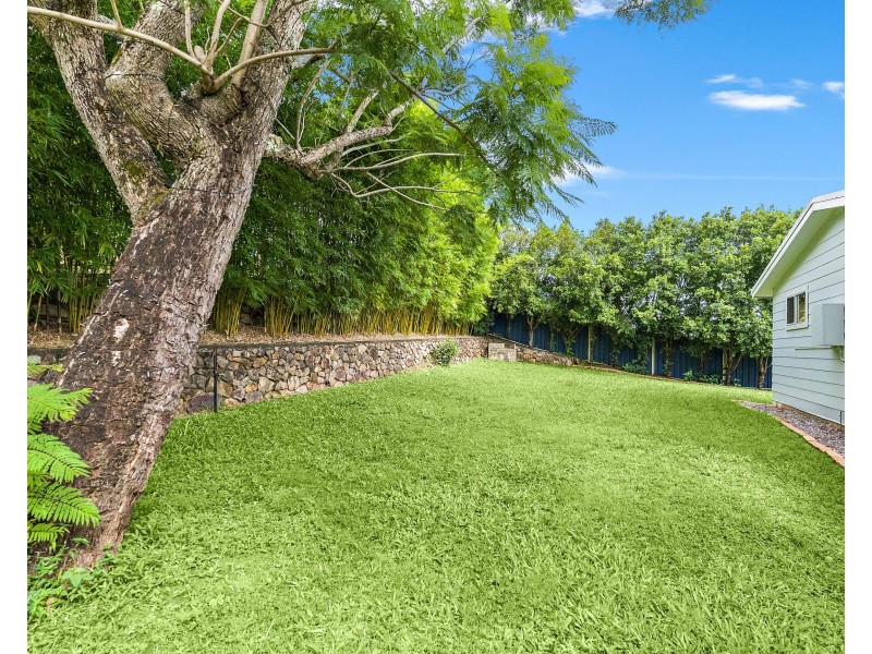 21 Pease Blossom Street, Coes Creek QLD 4560