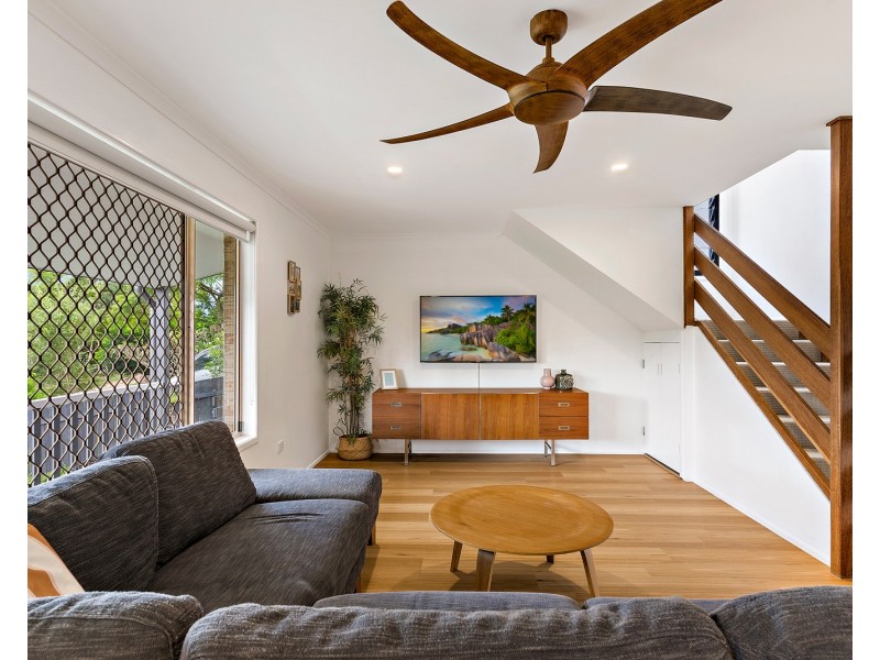 6 Valley Breeze Court, Coes Creek QLD 4560