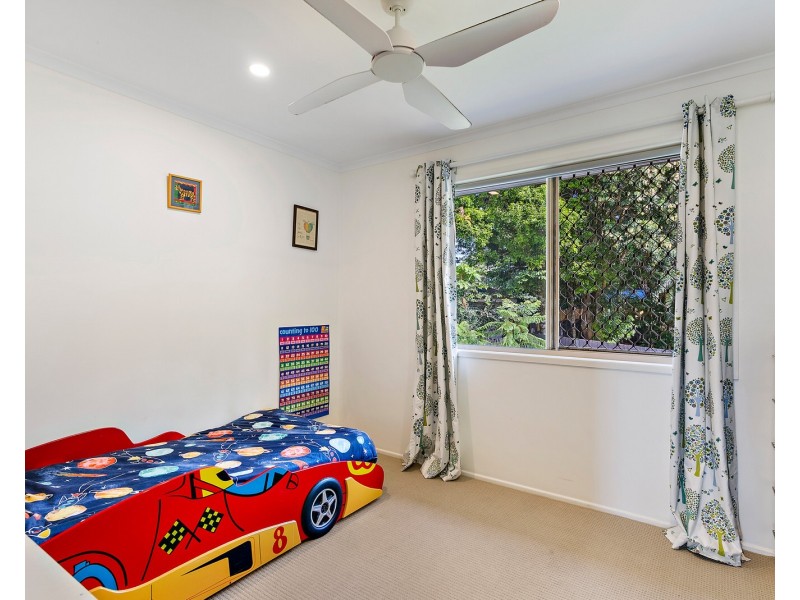 6 Valley Breeze Court, Coes Creek QLD 4560
