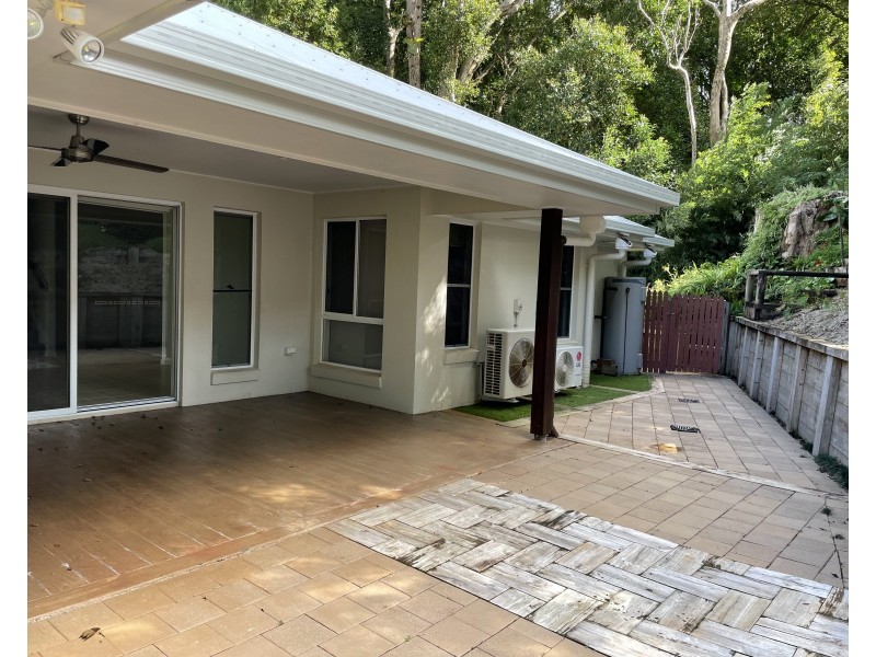 10/43-45 Western Avenue, Montville QLD 4560