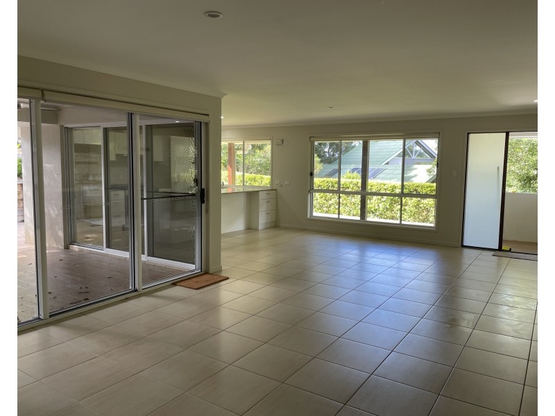 10/43-45 Western Avenue, Montville QLD 4560