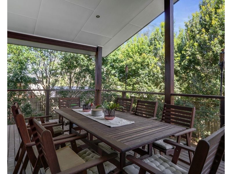 6 Cooee Ct, Coes Creek QLD 4560