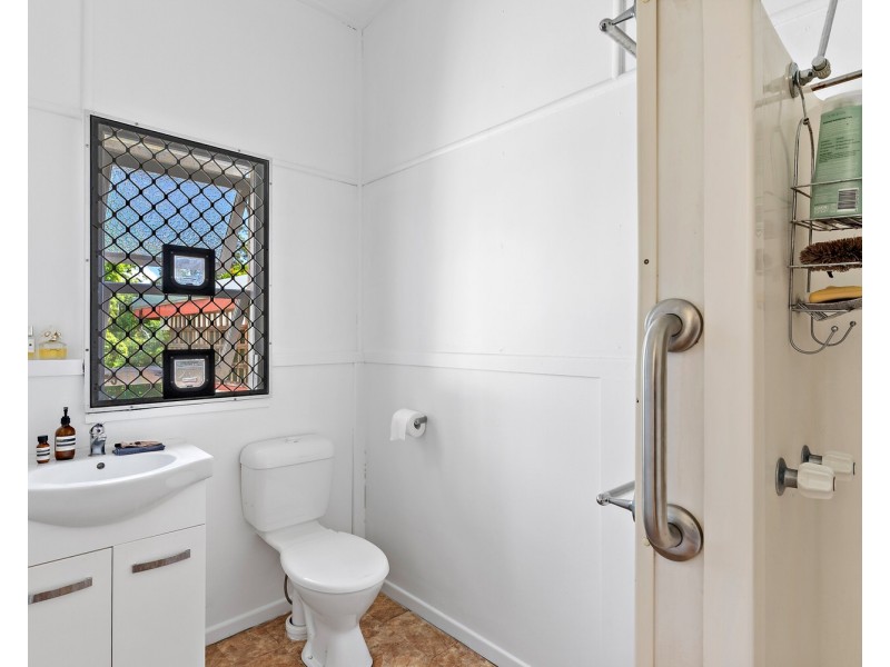 11-13 Campbell Street, Woombye QLD 4559