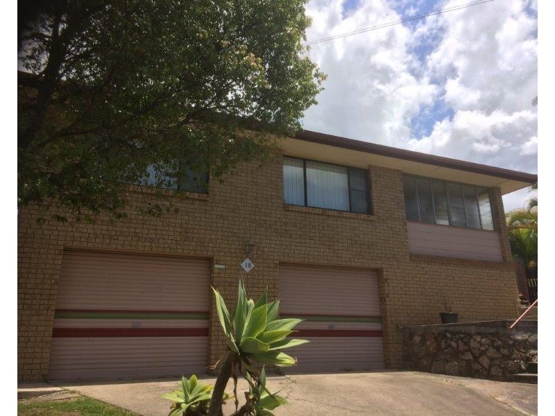 18 Blaxland Road, Nambour QLD 4560