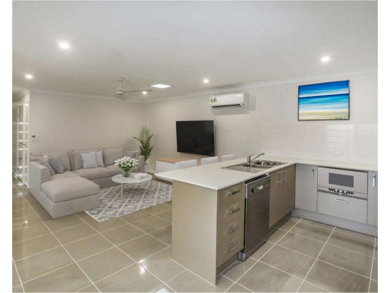 2/5 Harris Drive, Palmwoods QLD 4555
