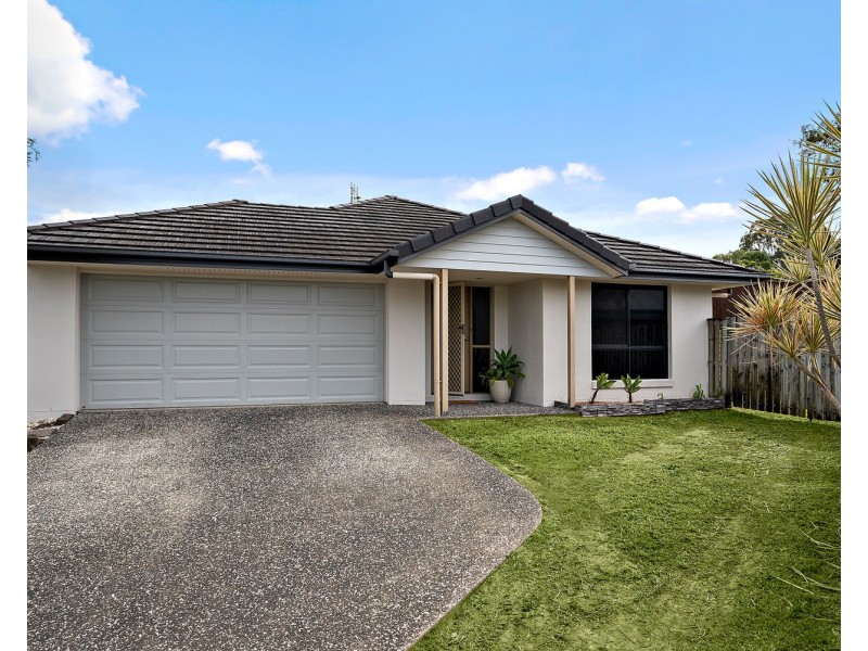 9 Dream Court, Nambour QLD 4560